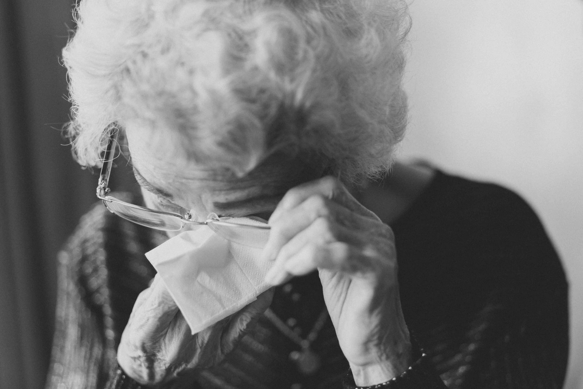 Normalizing people with dementia (Image via Unsplash/Jeremy Wong)